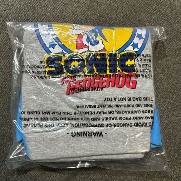 SEGA Sonic the Hedgehog Pullover Hoodie - Picture 4 of 5